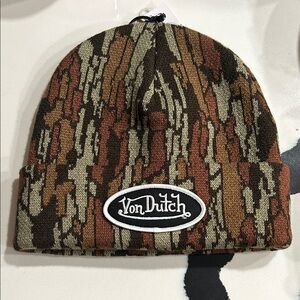 NWT VON DUTCH Hunted Cuff Camo Beanie
